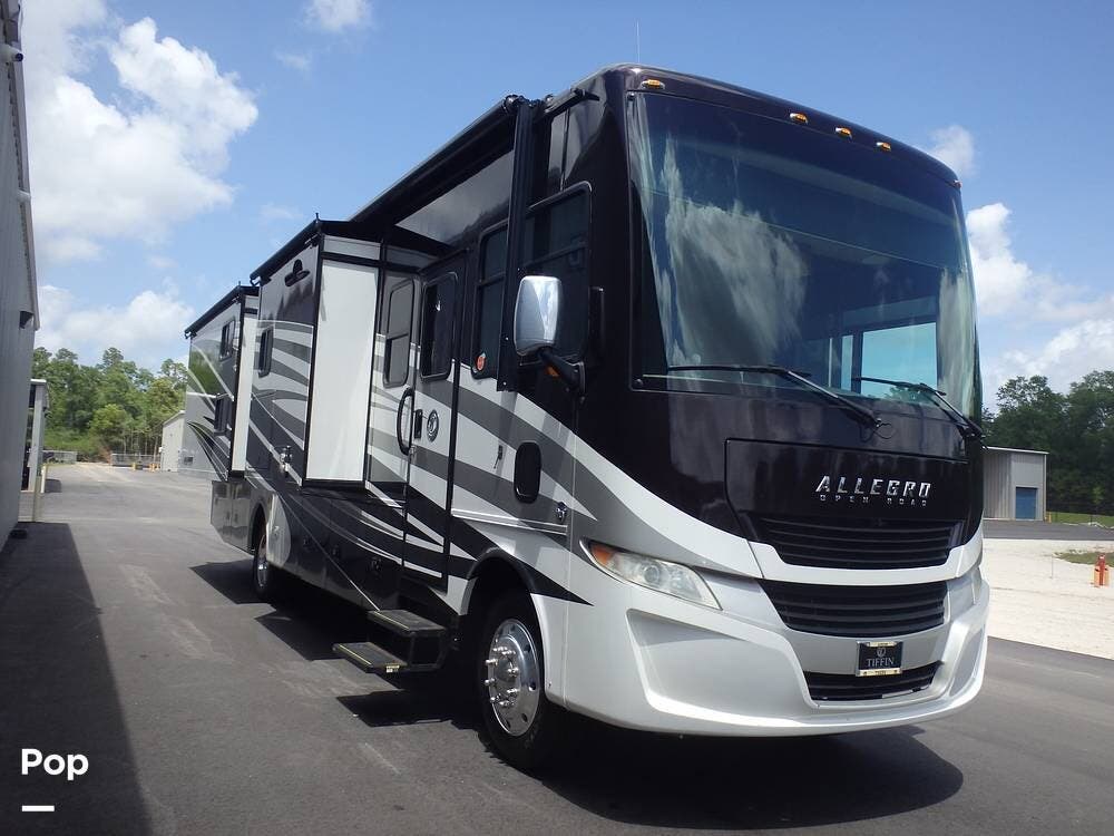 2017 Tiffin Allegro Open Road 35QBA - Used Class A For Sale by Pop RVs in Foley, Alabama features Generator, Air Conditioning, Leveling Jacks, Slideout, Awning