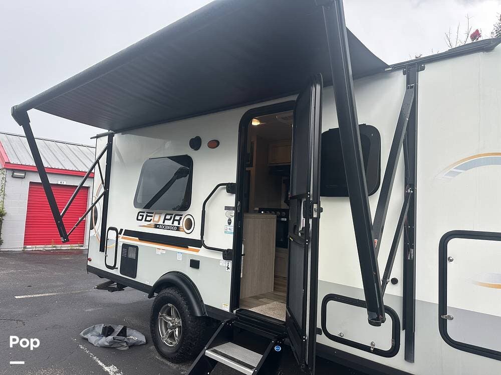2022 Geo Pro 19FD by Rockwood from Pop RVs in Wilmington, North Carolina