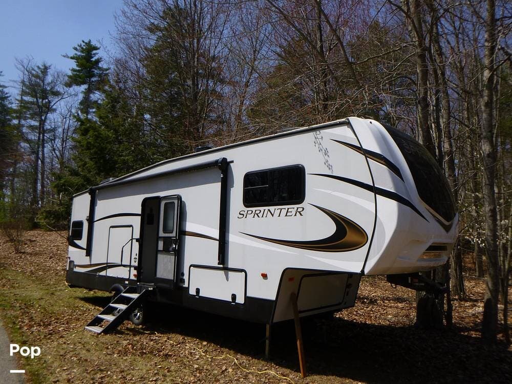 Used 2021 Keystone Sprinter 27ML available in Wilton, New Hampshire