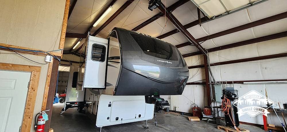 Used 2023 Vanleigh Vilano 377FL available in Howe, Texas