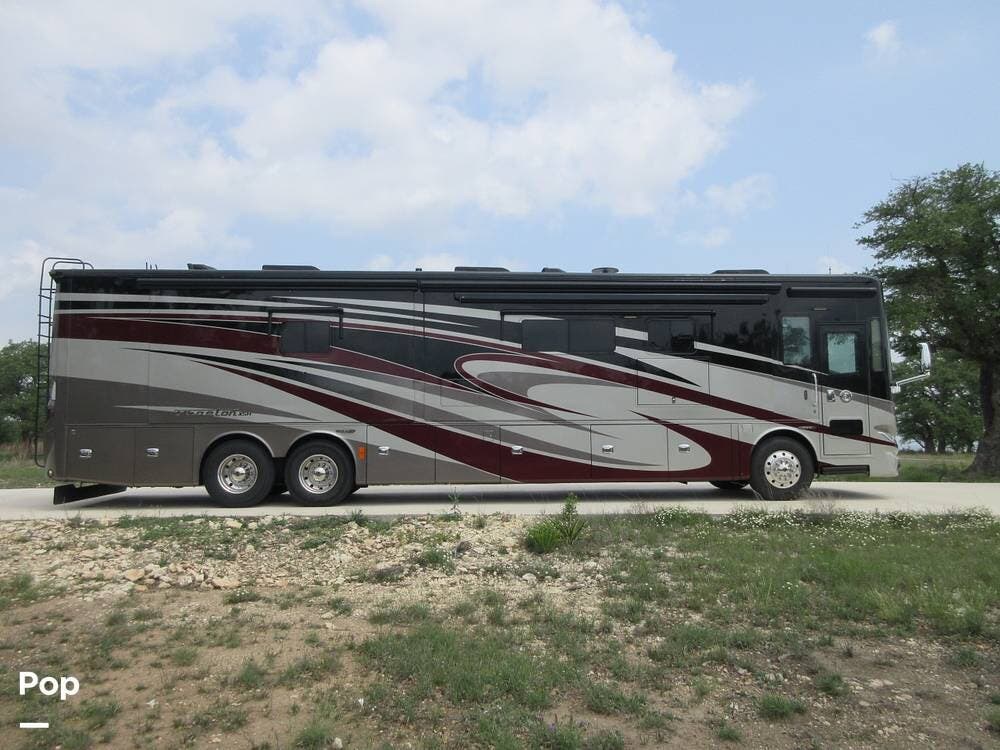 2018 Tiffin Phaeton 44 OH - Used Diesel Pusher For Sale by Pop RVs in Spicewood, Texas features Air Conditioning, Slideout, Generator, Awning, Leveling Jacks