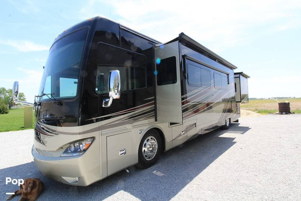 2014 Phaeton 40QTH by Tiffin from Pop RVs in Wapakoneta, Ohio