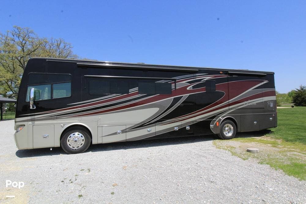 Used 2014 Tiffin Phaeton 40QTH available in Wapakoneta, Ohio