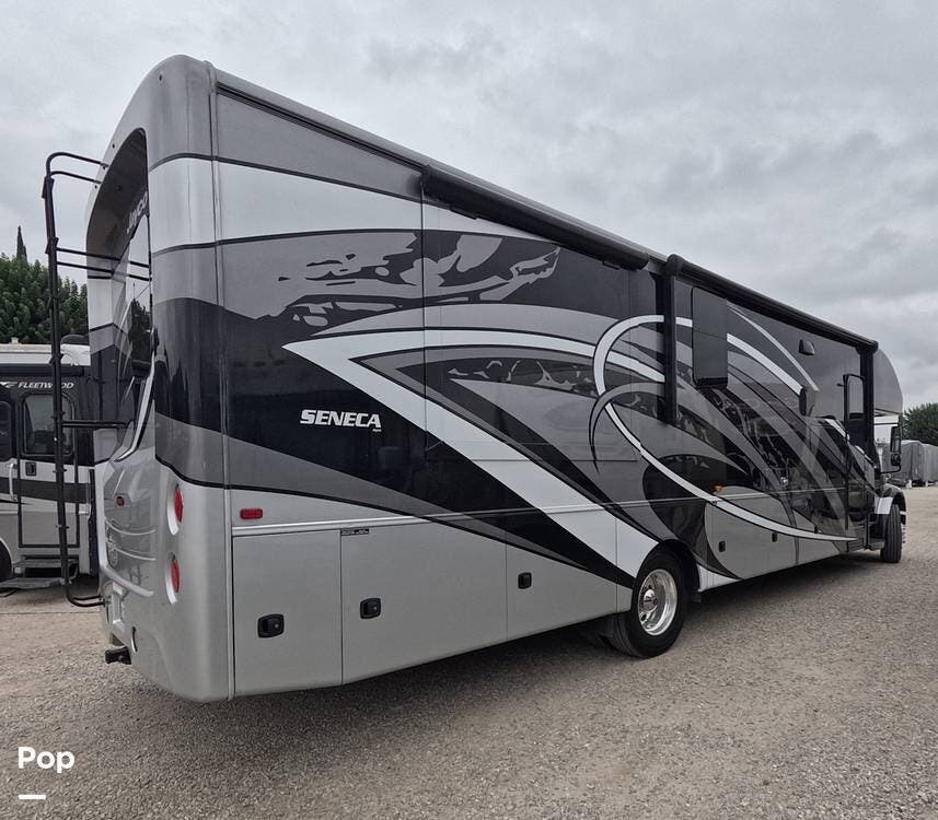 2022 Seneca 37K by Jayco from Pop RVs in Castaic, California