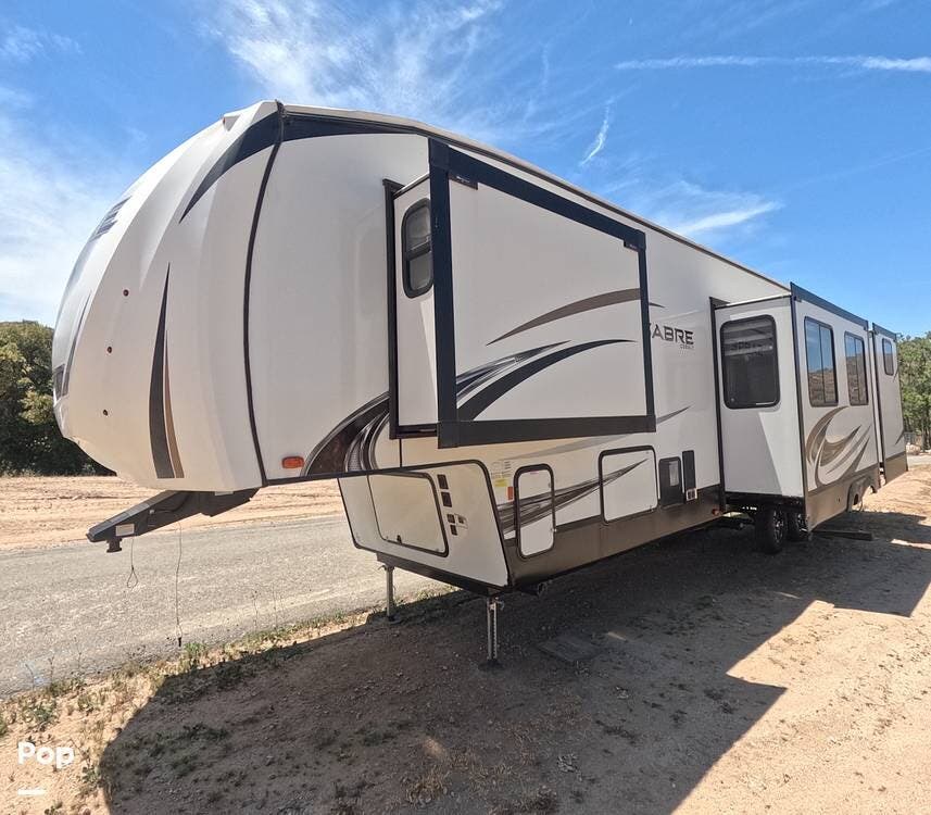 2022 Forest River Sabre 38DBQ - Used Fifth Wheel For Sale by Pop RVs in Santa Clarita, California features Air Conditioning, Awning, Leveling Jacks, Slideout