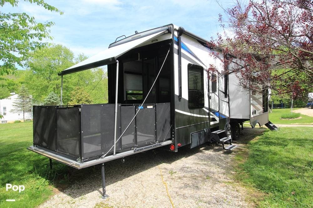 Used 2021 Keystone Fuzion 379 available in Harrison, Ohio