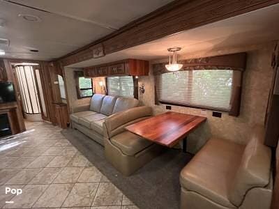 2009 Pathfinder 405FK by Sportscoach from Pop RVs in Lenhartsville, Pennsylvania