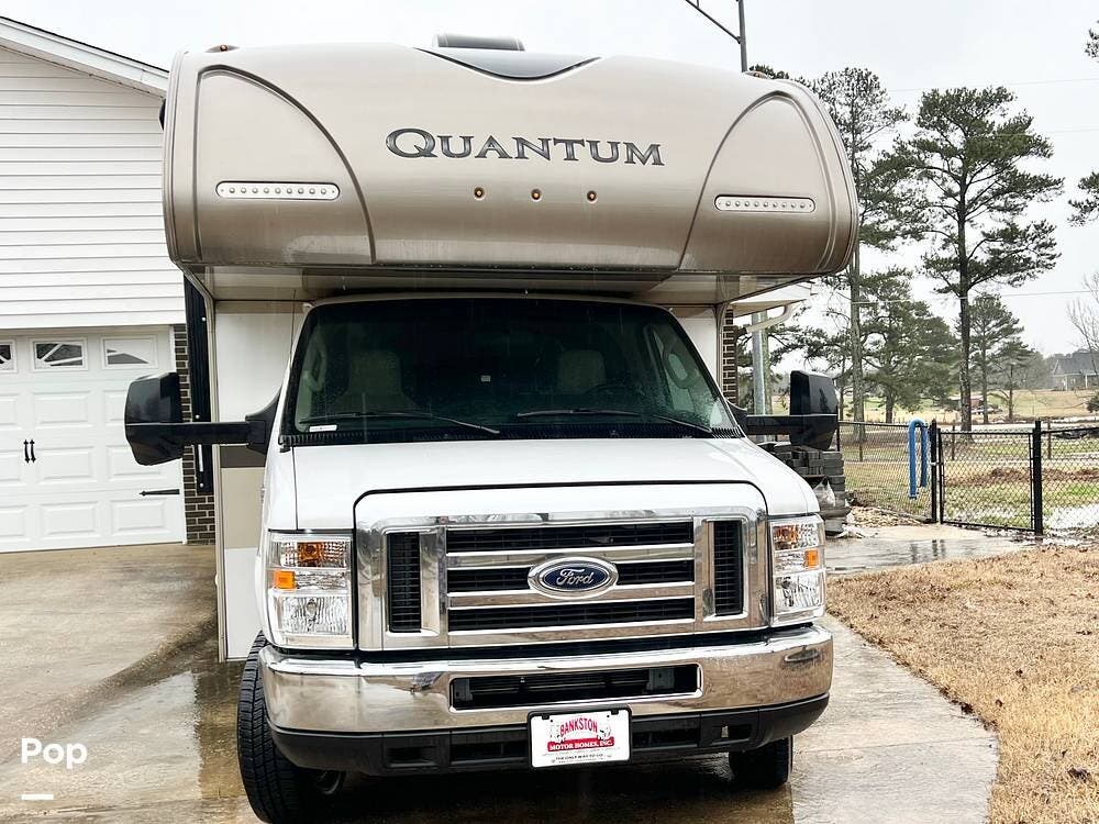 Used 2018 Thor Motor Coach Quantum RS26 available in Ardmore, Alabama