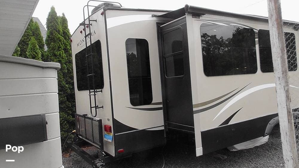 Used 2017 Keystone Montana High Country 353RL available in Forked River, New Jersey