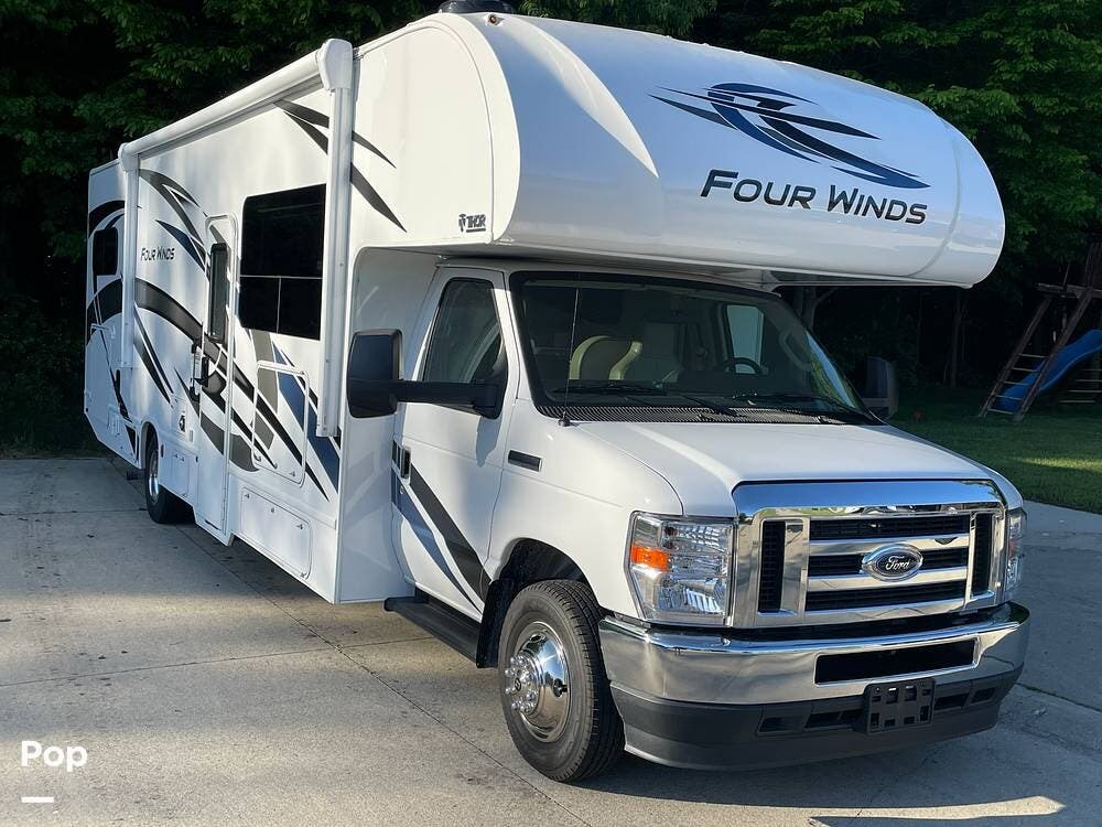 2023 Four Winds 31E by Thor Motor Coach from Pop RVs in Macomb, Michigan