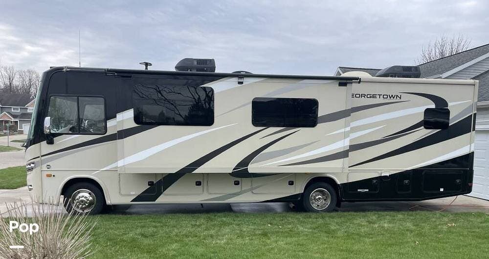 2019 Georgetown 31L5 by Forest River from Pop RVs in Holland, Michigan