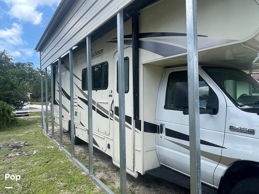 2020 Freelander 28SS by Coachmen from Pop RVs in Port Charlotte, Florida