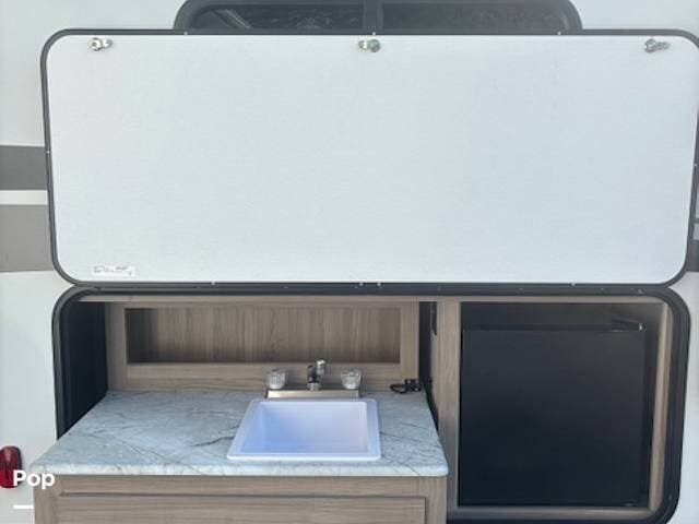 Used 2021 Coachmen Freedom Express 287BHDS available in Westminster, Maryland