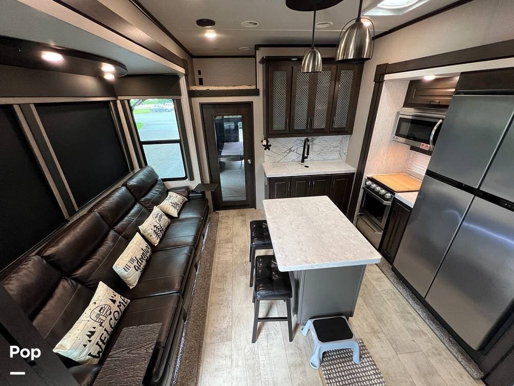 2020 Momentum 349M by Grand Design from Pop RVs in Bartlett, Illinois