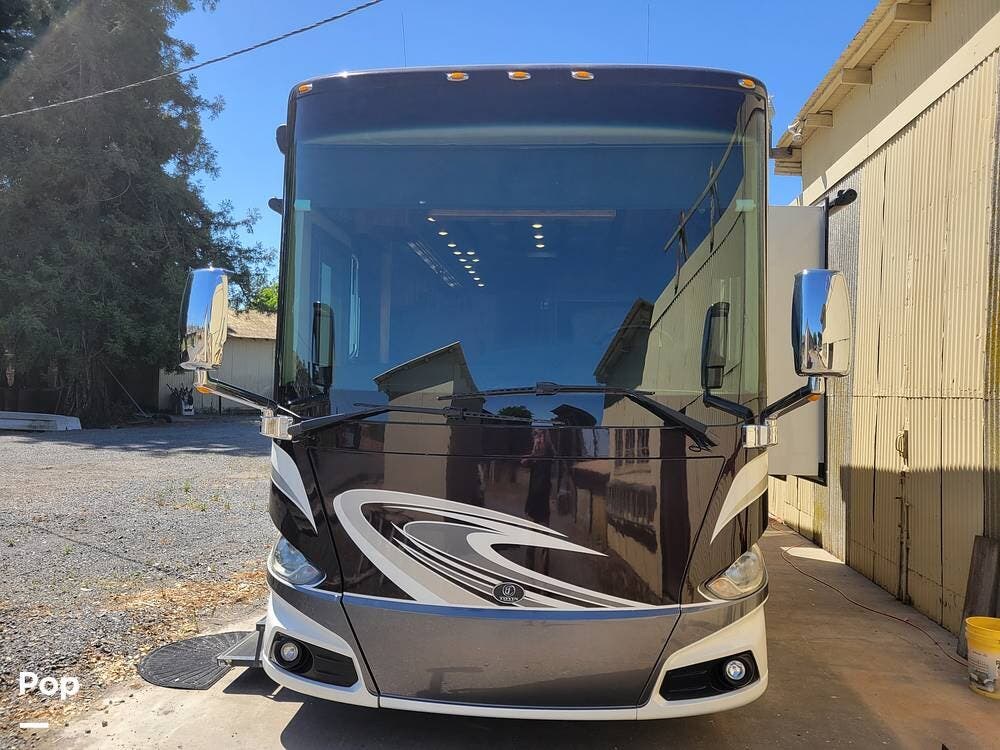 2016 Tiffin Phaeton 40AH - Used Diesel Pusher For Sale by Pop RVs in Petaluma, California features Generator, Leveling Jacks, Air Conditioning, Slideout