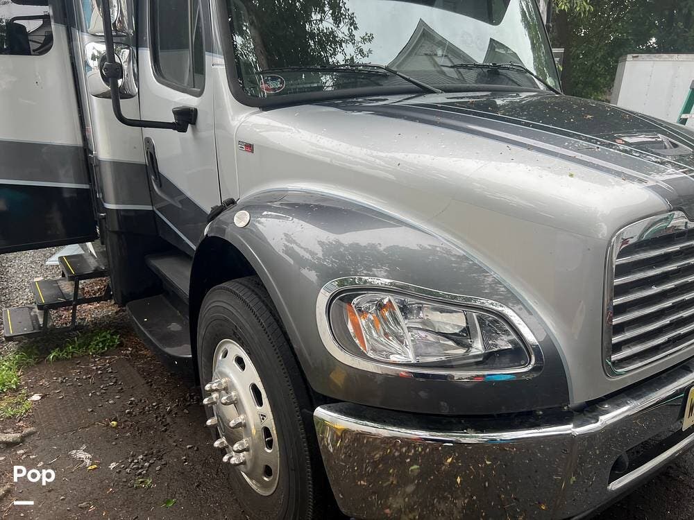 2024 Jayco Seneca 37L - Used Super C For Sale by Pop RVs in Passaic, New Jersey features Air Conditioning, Generator, Awning, Leveling Jacks, Slideout