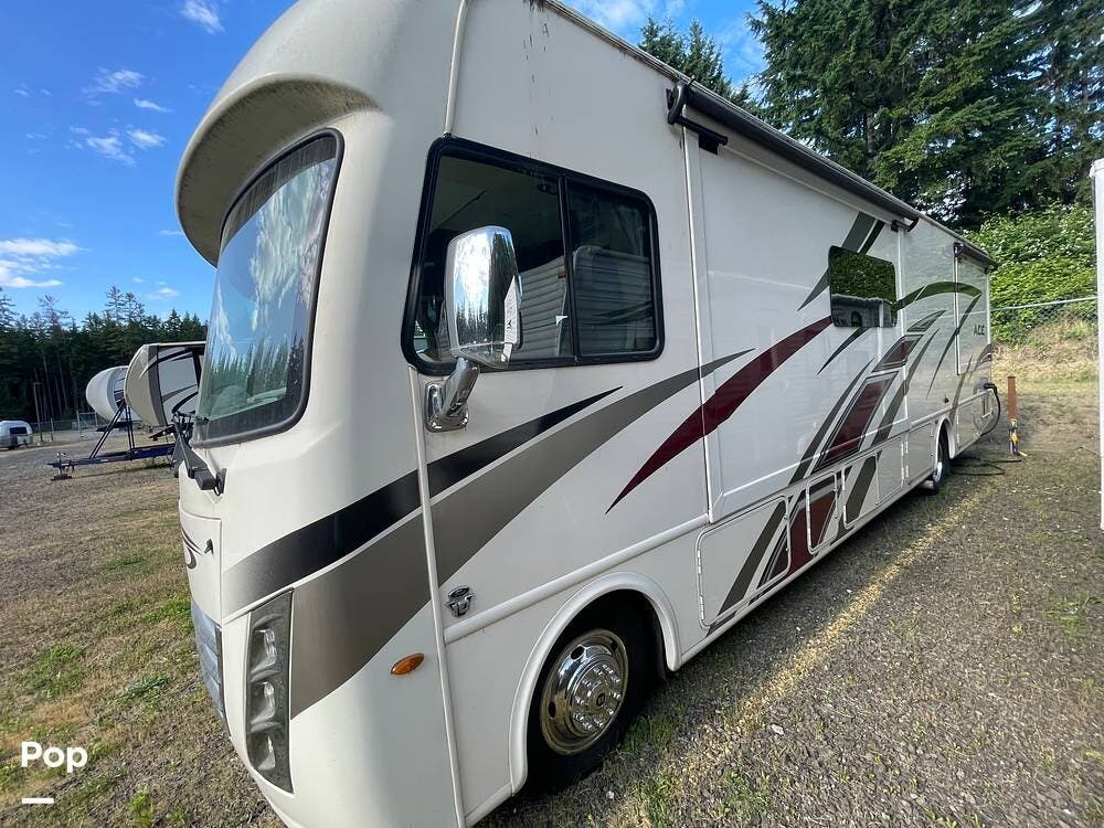 2020 A.C.E. 33.1 by Thor Motor Coach from Pop RVs in Poulsbo, Washington