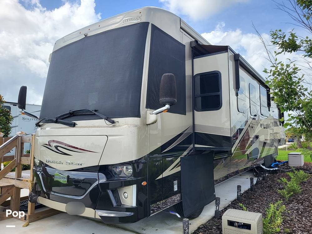 2019 Newmar Dutch Star 4369 - Used Diesel Pusher For Sale by Pop RVs in Keystone Heights, Florida features Generator, Leveling Jacks, Awning, Air Conditioning, Slideout