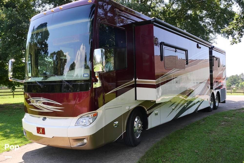 2014 Tiffin Allegro Bus 45 LP - Used Diesel Pusher For Sale by Pop RVs in Lincoln, Alabama features Leveling Jacks, Air Conditioning, Generator, Slideout, Awning