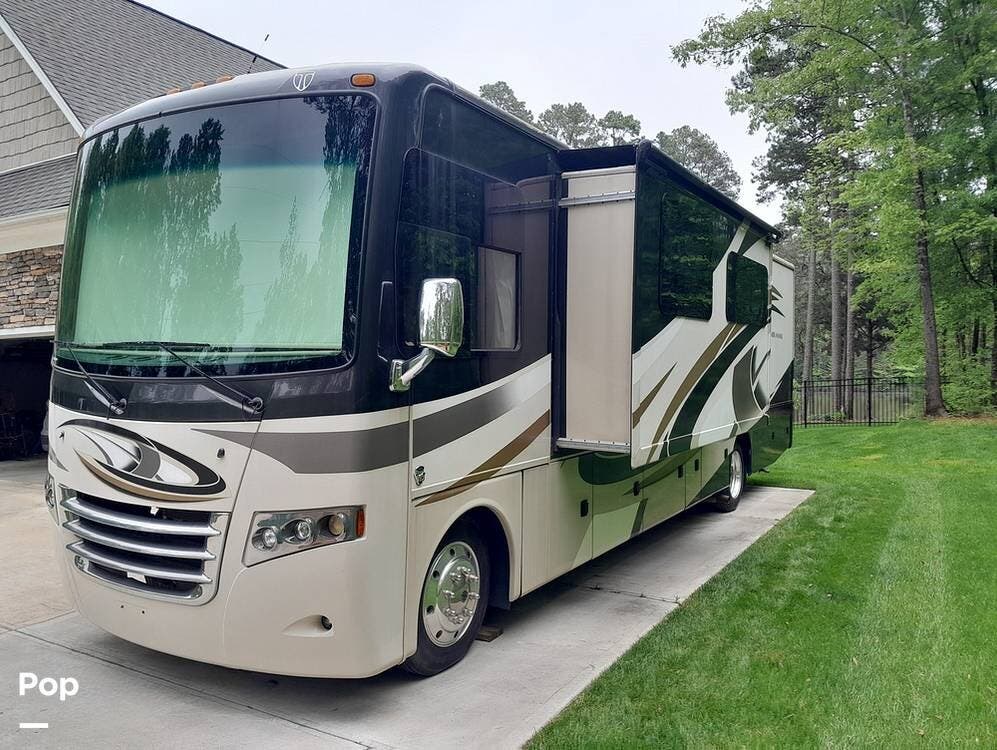 2015 Thor Motor Coach Miramar 34.1 - Used Class A For Sale by Pop RVs in Rockwell, North Carolina features Generator, Slideout, Leveling Jacks, Awning, Air Conditioning