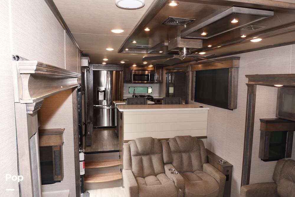 Used 2022 Vanleigh Beacon 42RKB available in Carrollton, Georgia