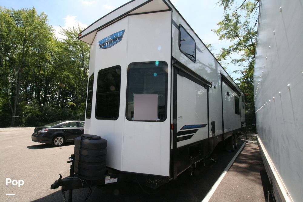 2024 Salem Grand Villa 42VIEW by Forest River from Pop RVs in Batavia, Ohio