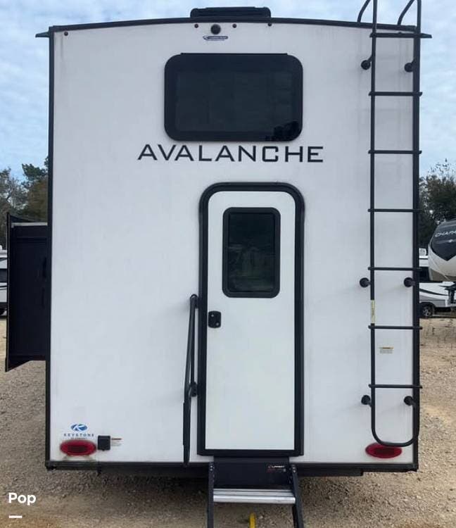 2023 Avalanche 390DS by Keystone from Pop RVs in Johnson City, Tennessee
