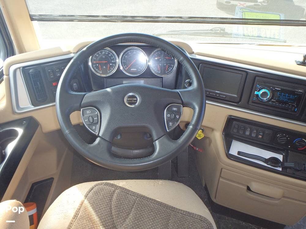 Used 2016 Newmar Ventana LE 3436 available in Creola, Alabama