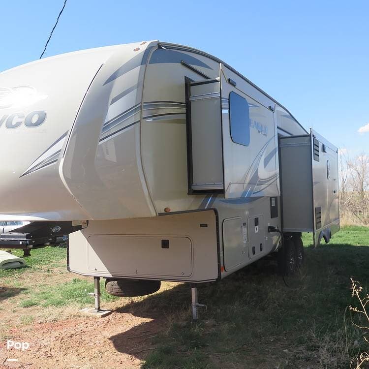 2020 Jayco Eagle 30.5CKTS - Used Fifth Wheel For Sale by Pop RVs in Beach, North Dakota features Air Conditioning, Leveling Jacks, Awning, Slideout
