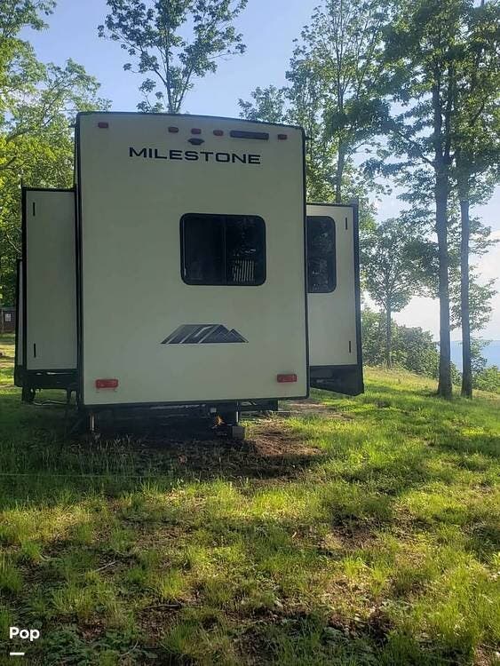 2023 Milestone 333MB by Heartland from Pop RVs in Menlo, Georgia