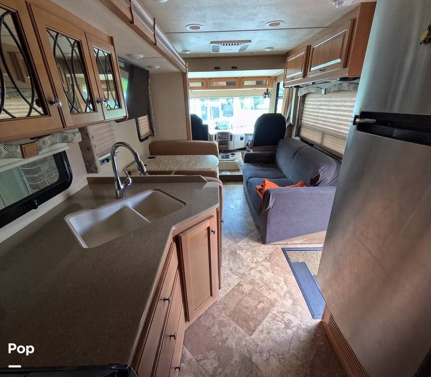 Used 2017 Thor Motor Coach Windsport 34J available in Orange Park, Florida