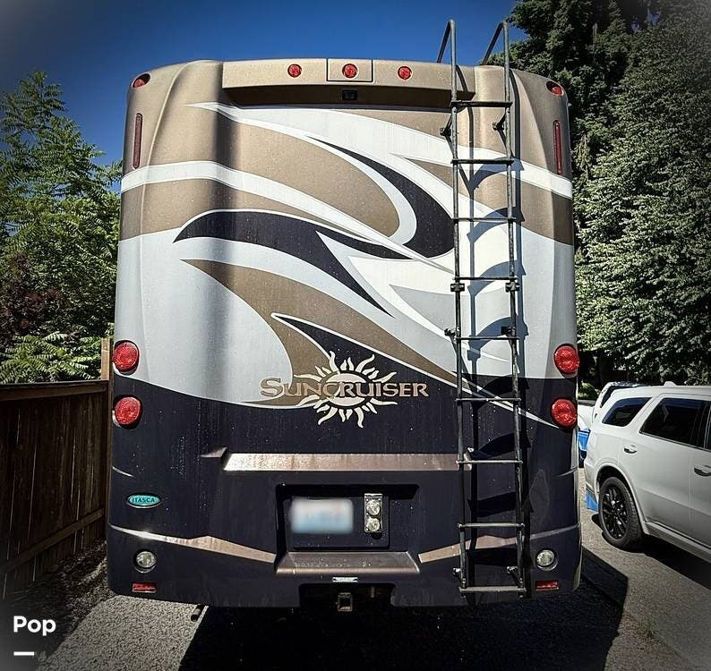 Used 2014 Itasca Suncruiser 37F available in Puyallup, Washington