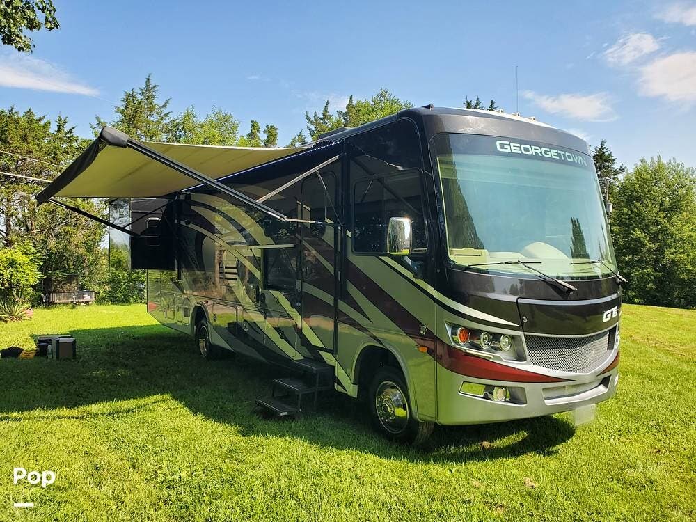 2020 Georgetown GT5 31L by Forest River from Pop RVs in Martinsburg, West Virginia