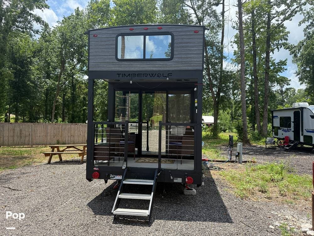 2024 Cherokee Timberwolf 16ML - Used Park Model For Sale by Pop RVs in Broken Bow, Oklahoma features Air Conditioning