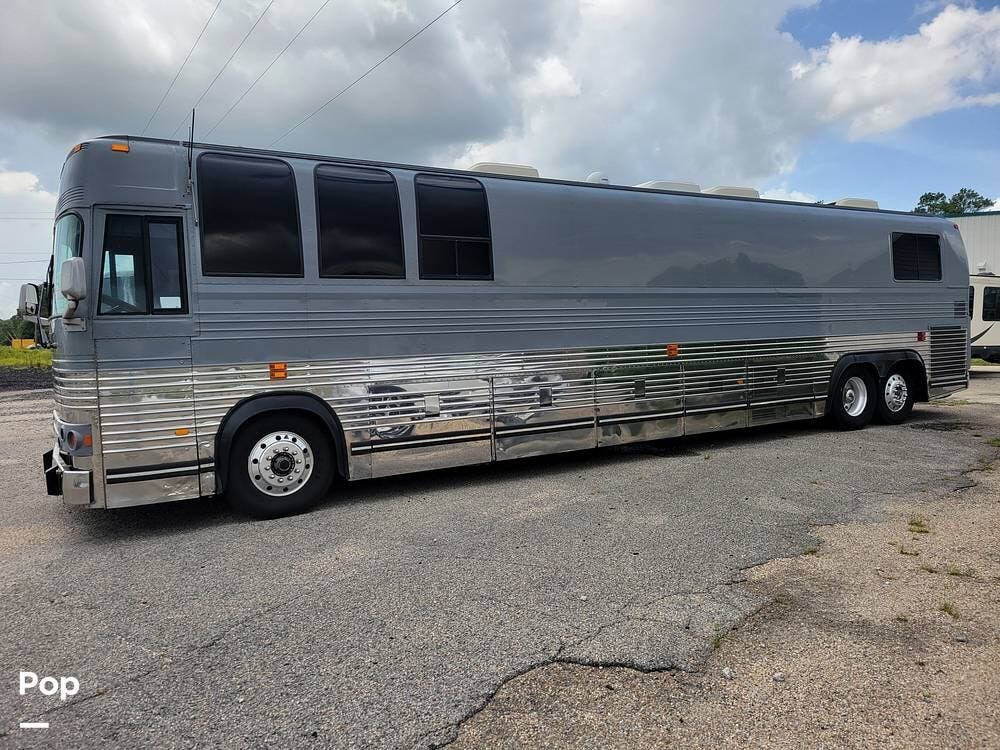 1996 Prevost Prevost Le Mirage - Used Bus Conversion For Sale by Pop RVs in Gulfport, Mississippi features Air Conditioning, Generator