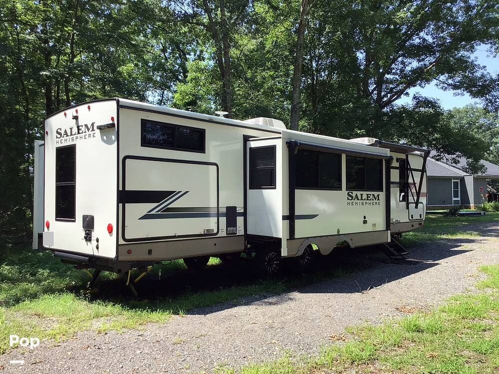 2024 Forest River Salem Hemisphere 310BHI - Used Travel Trailer For Sale by Pop RVs in Montpelier, Virginia features Slideout, Air Conditioning, Awning