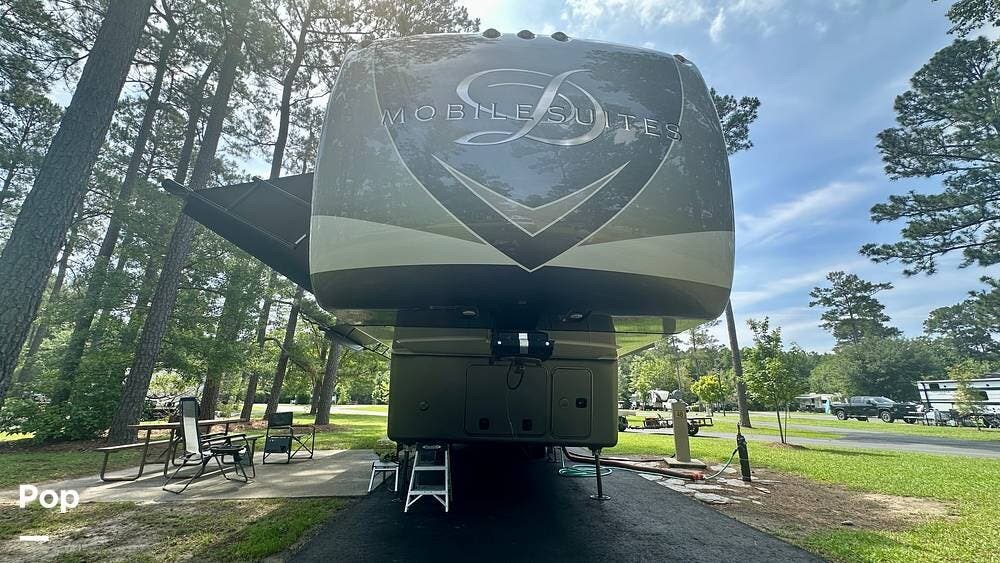 2021 Mobile Suites 39DBRS3 by DRV from Pop RVs in Raleigh, North Carolina