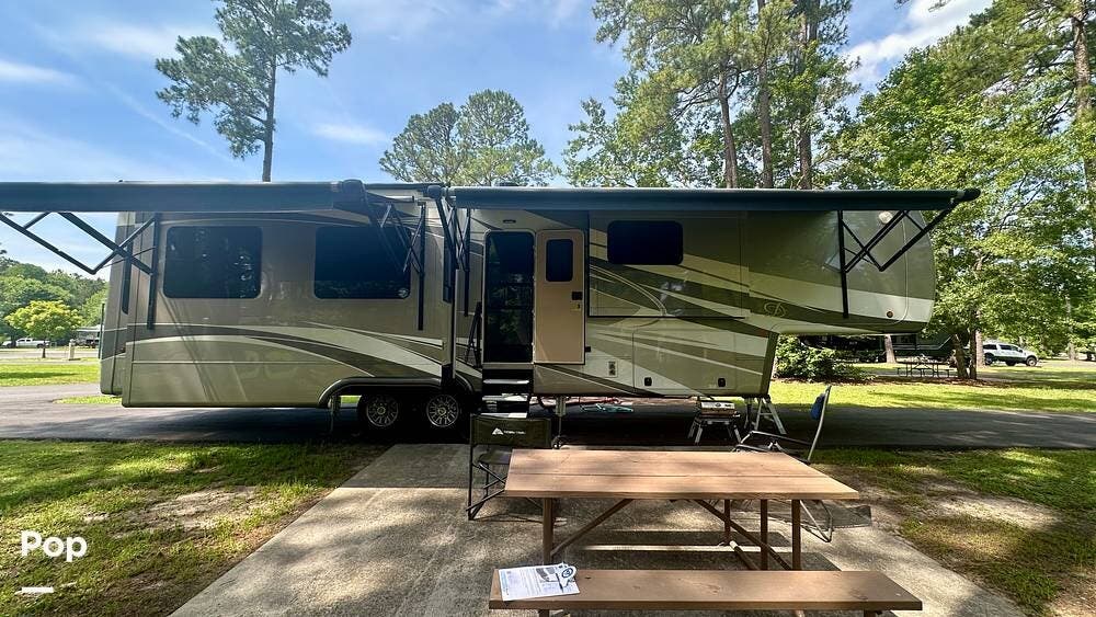 2021 DRV Mobile Suites 39DBRS3 - Used Fifth Wheel For Sale by Pop RVs in Raleigh, North Carolina features Slideout, Awning, Leveling Jacks, Air Conditioning, Generator