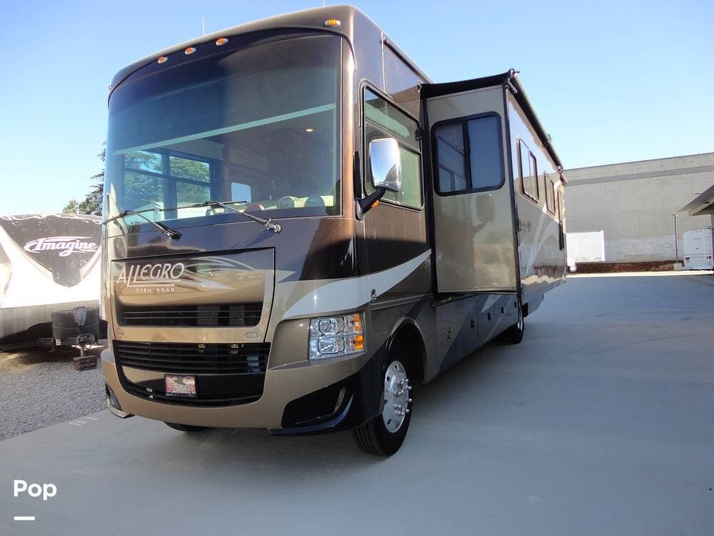2014 Tiffin Allegro Open Road 36LA - Used Class A For Sale by Pop RVs in Beaumont, California features Awning, Air Conditioning, Generator, Slideout, Leveling Jacks