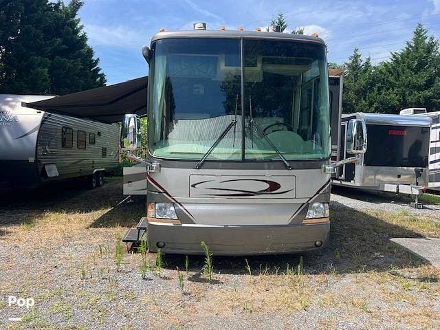 2006 Newmar Mountain Aire 4301 - Used Diesel Pusher For Sale by Pop RVs in Davidsonville, Maryland features Generator, Slideout, Air Conditioning, Leveling Jacks