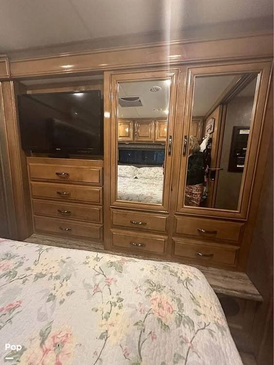 2017 Quantum PD31 by Thor Motor Coach from Pop RVs in Wattsburg, Pennsylvania