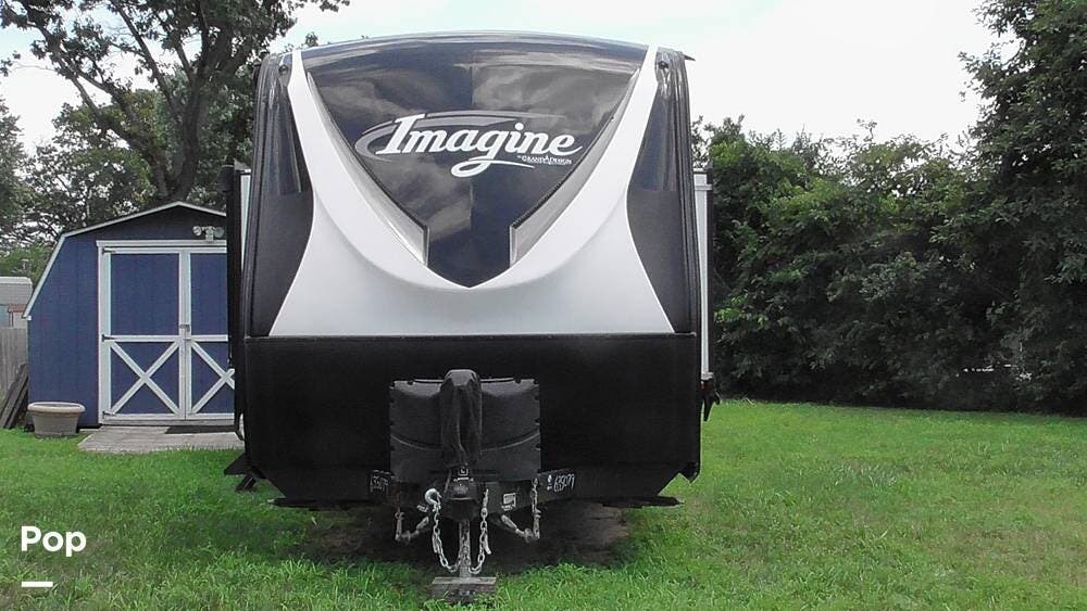 2022 Grand Design Imagine 2970RL - Used Travel Trailer For Sale by Pop RVs in Hammonton, New Jersey features Air Conditioning, Slideout, Awning