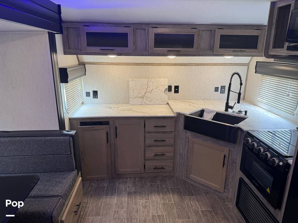 2022 Alpha Wolf 28FK-L by Cherokee from Pop RVs in Hartselle, Alabama