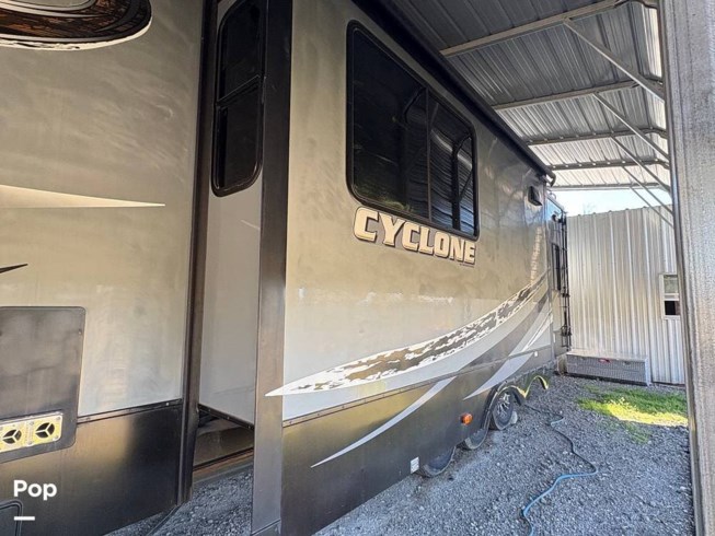 2015 Heartland Cyclone CY 4000 #458646 - For Sale in Cameron, TX