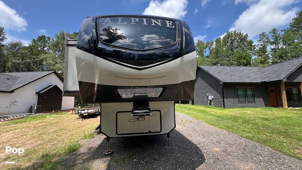 2021 Alpine 3790FK by Keystone from Pop RVs in Coldspring, Texas