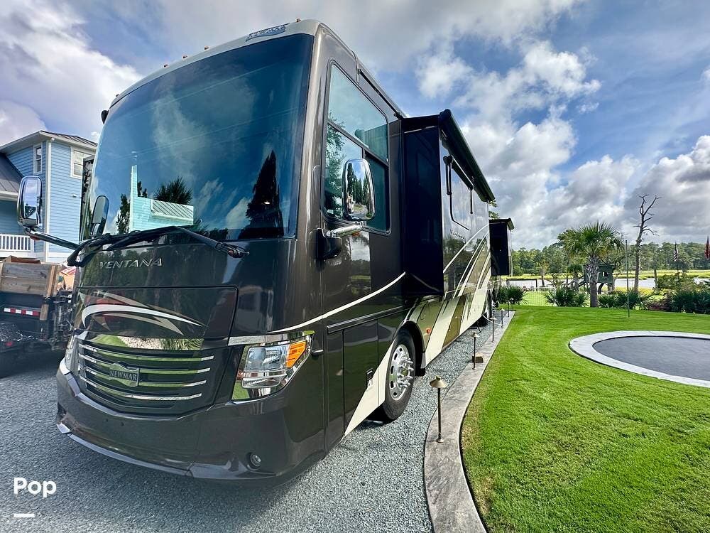 Used 2016 Newmar Ventana 4381 available in Sunset Beach, North Carolina