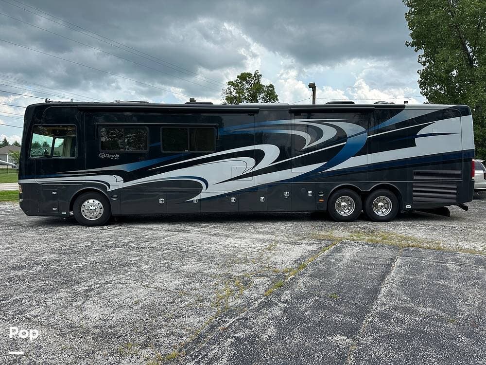 Used 2009 Monaco RV Dynasty Yorkshire IV available in Fulton, Missouri