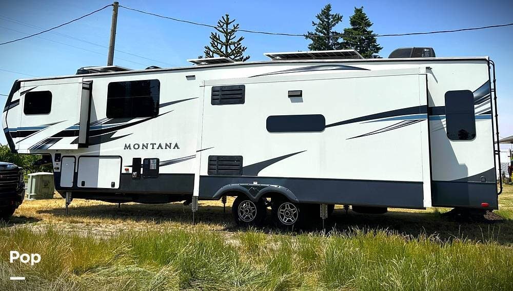 2021 Montana 3780RL by Keystone from Pop RVs in Stayton, Oregon