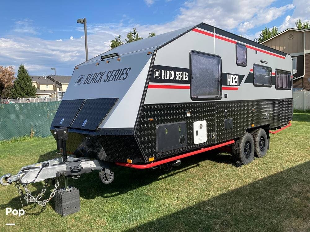 2022 Black Series HQ21 - Used Travel Trailer For Sale by Pop RVs in Boise, Idaho features Leveling Jacks, Awning, Air Conditioning