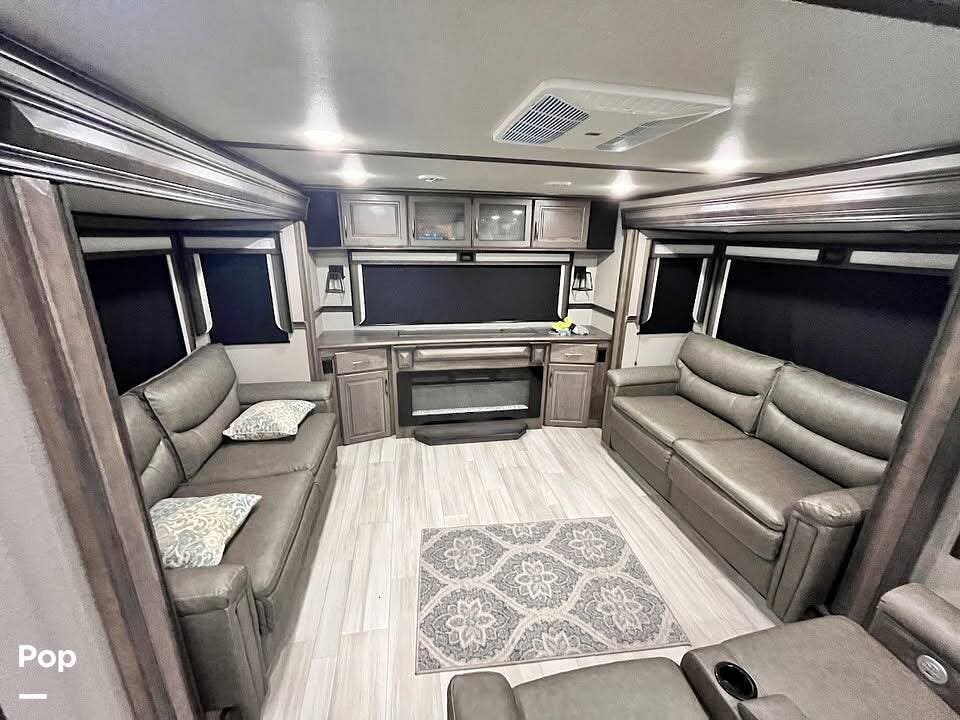 Used 2022 Grand Design Solitude 375RES-R available in Canyon Lake, Texas